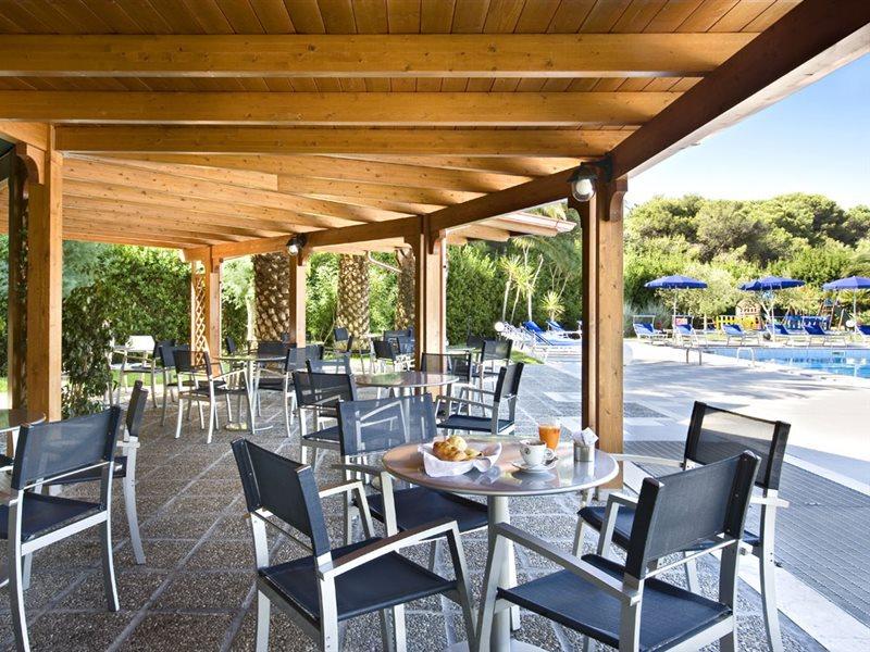 Voi Daniela Essentia Hotel Conca Specchiulla Exterior foto